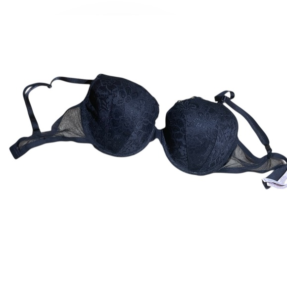 Victoria's Secret Black Lace Bra - Picture 2 of 5